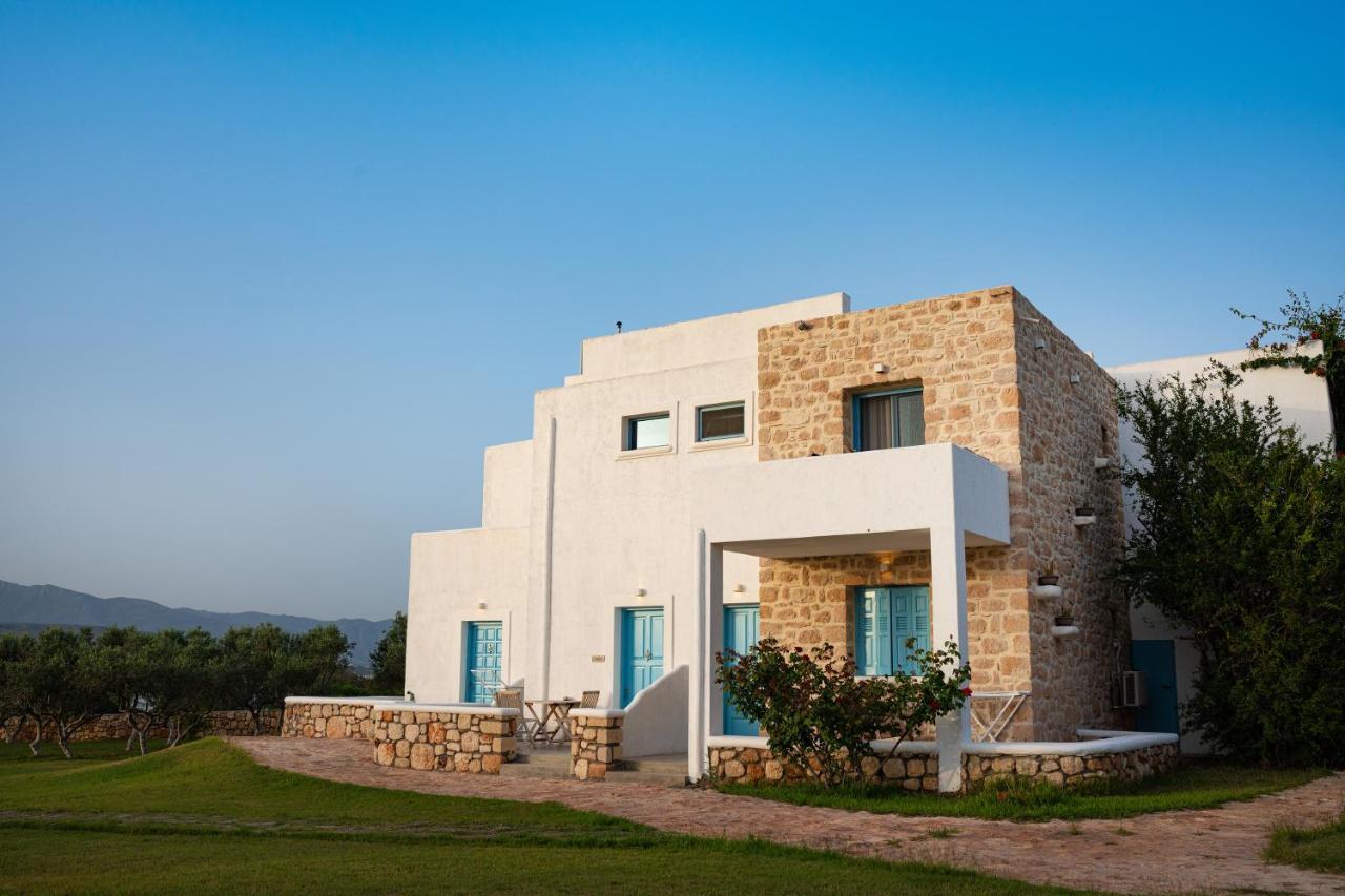 Eight Dimensions Capari 4*
