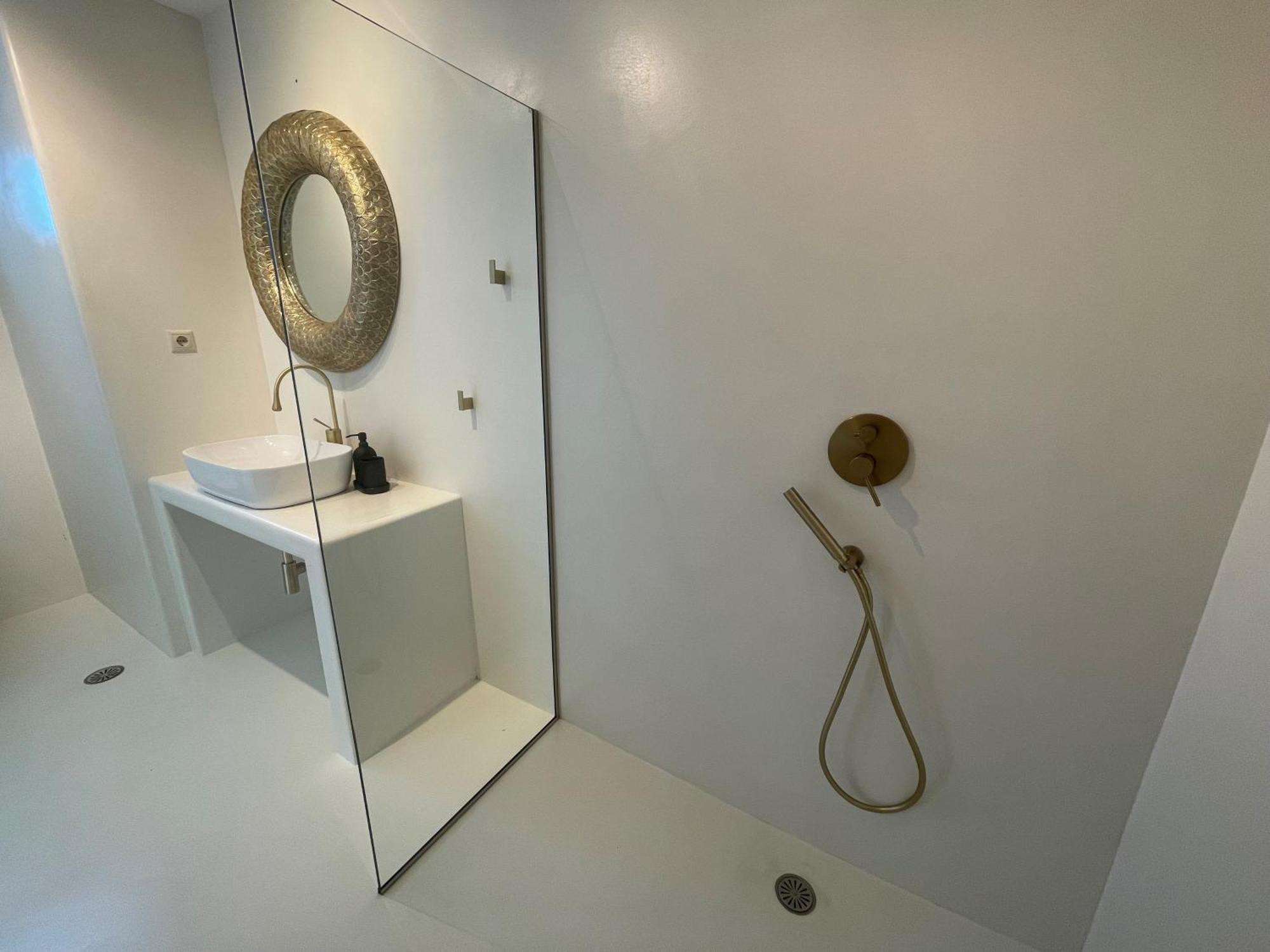 Hotel Eight Dimensions Capari