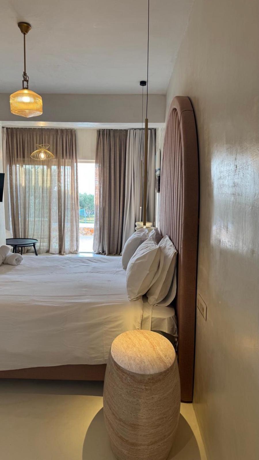 Eight Dimensions Capari Hotel